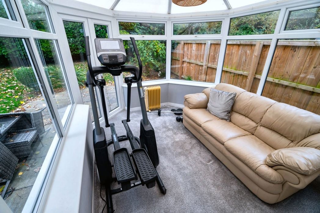 Property image 11 of 19