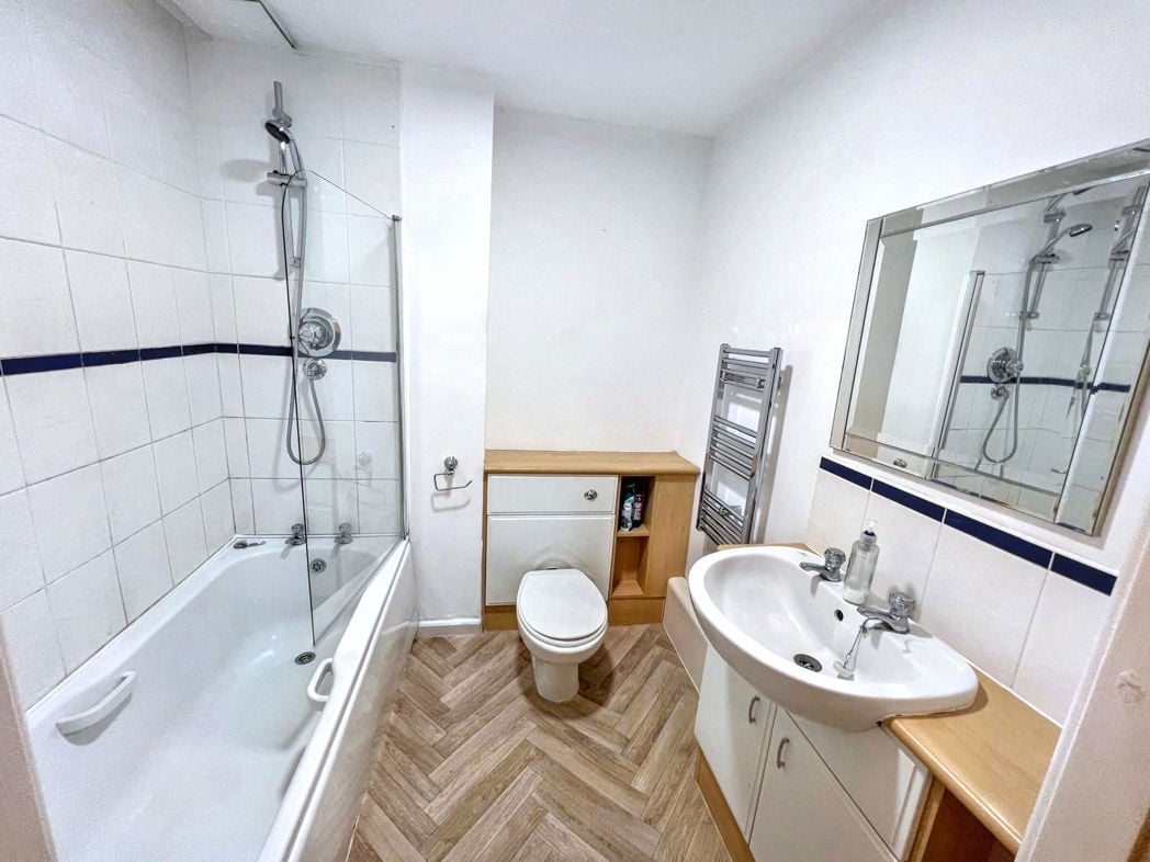 Property image 7 of 10