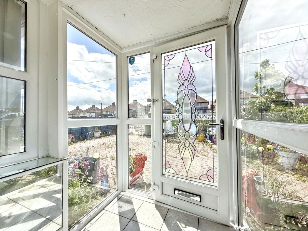 Property image 4 of 15
