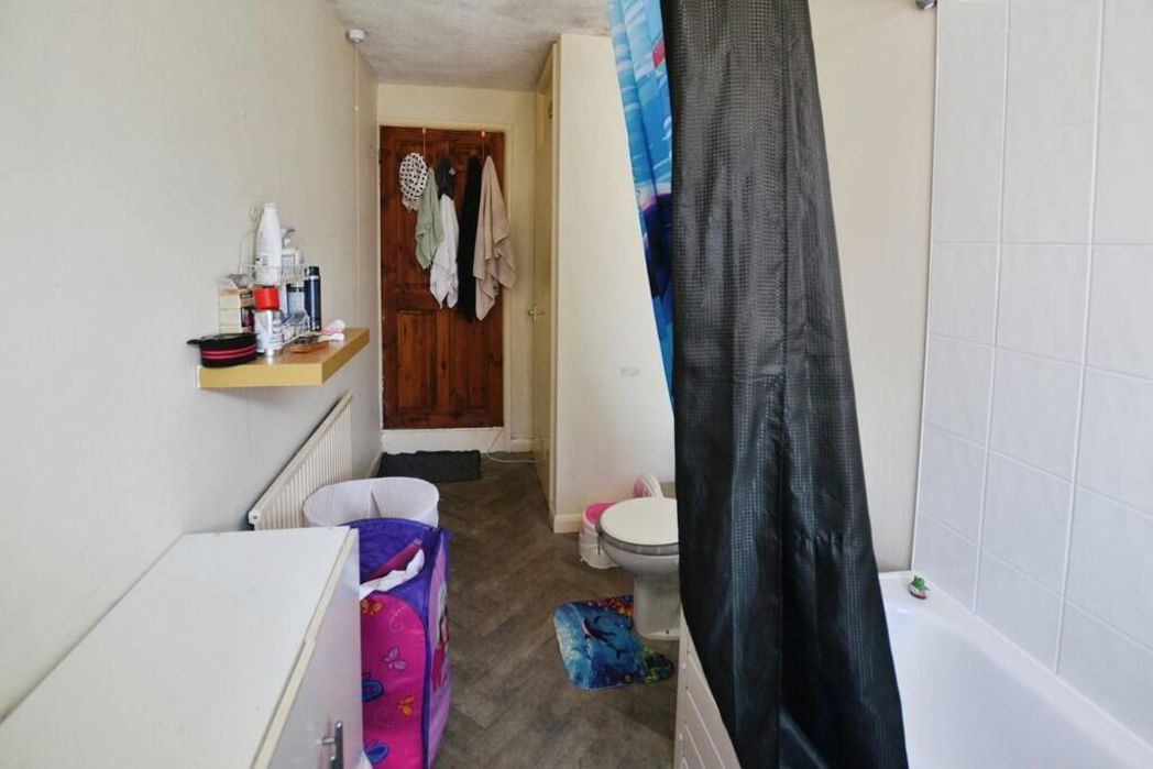 Property image 7 of 10