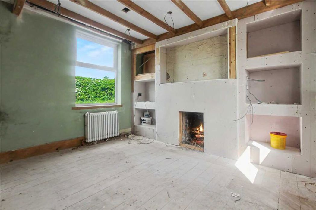 Property image 10 of 12