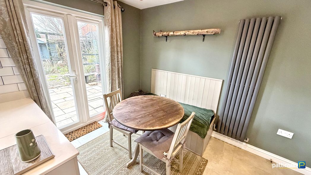 Property image 11 of 20