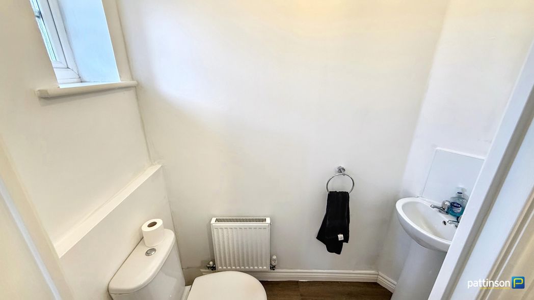 Property image 5 of 20