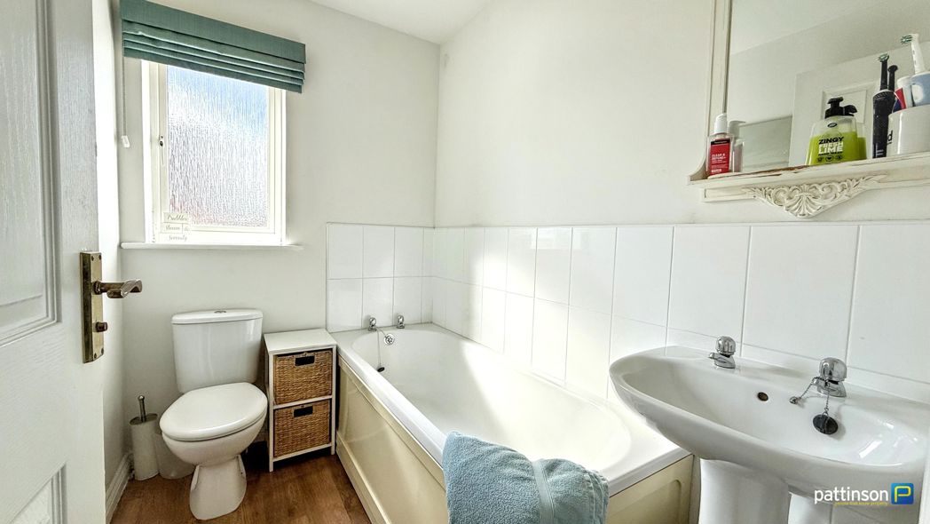 Property image 16 of 20