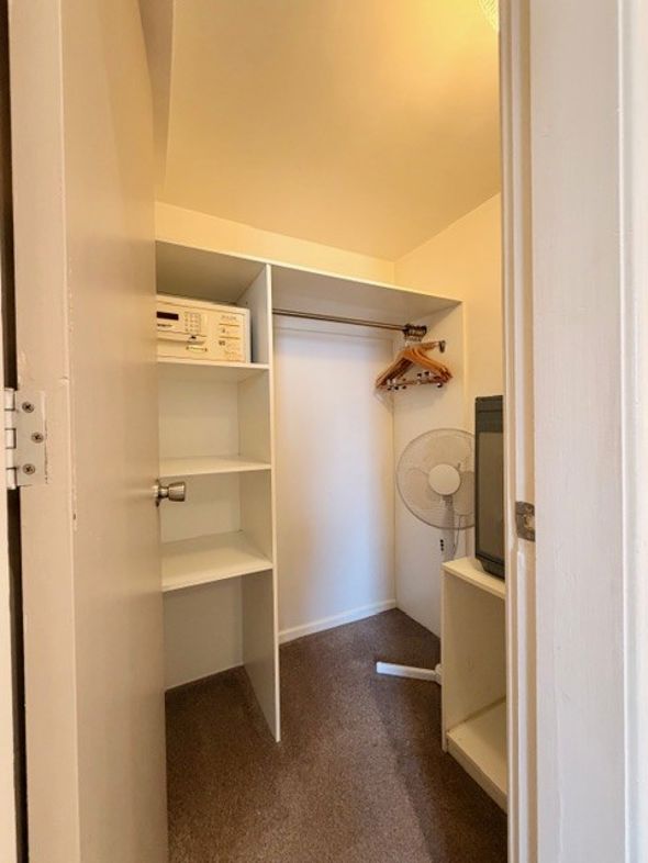 Avenue Guest House 56, Blackpool, Lancashire, FY1 4DE