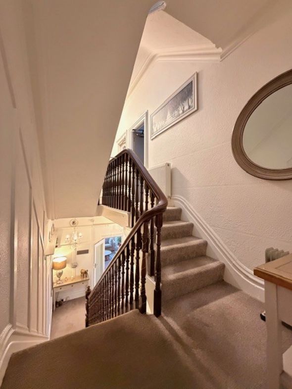 Avenue Guest House 56, Blackpool, Lancashire, FY1 4DE