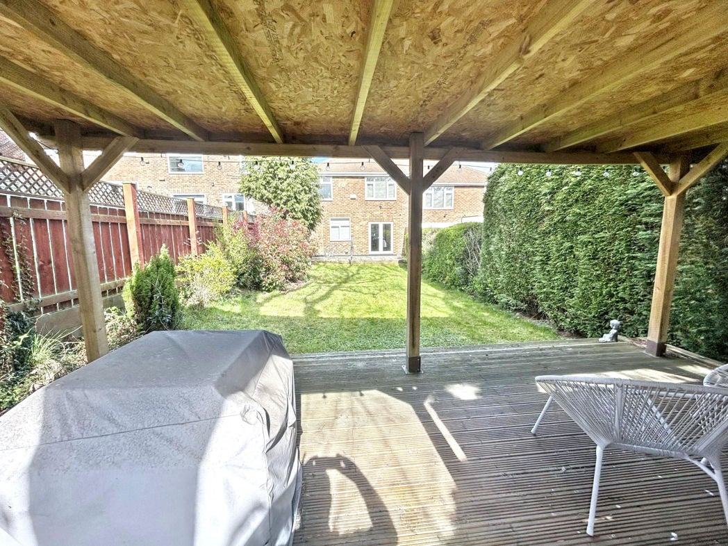 Property image 16 of 18