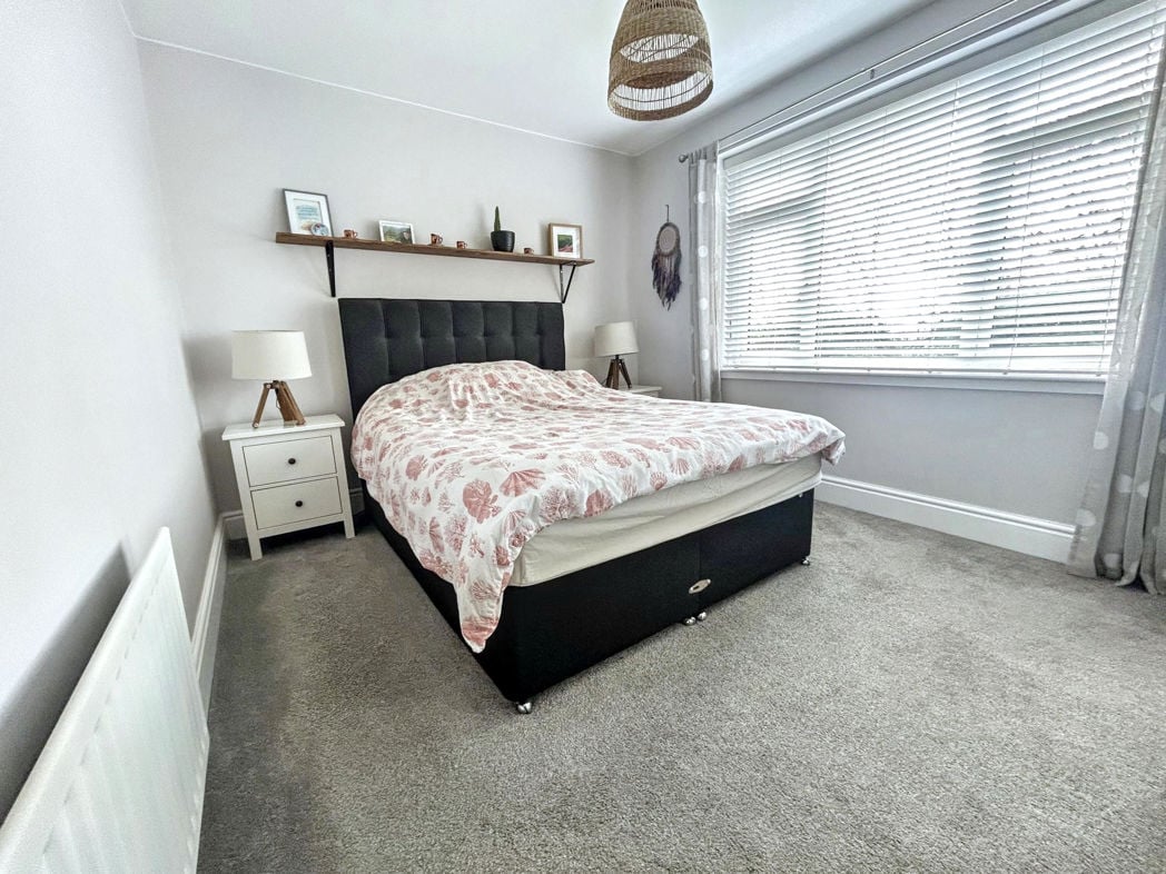 Property image 13 of 18