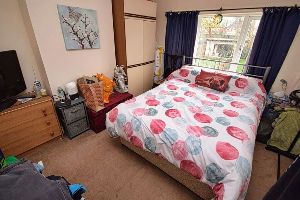 Property image 5 of 8