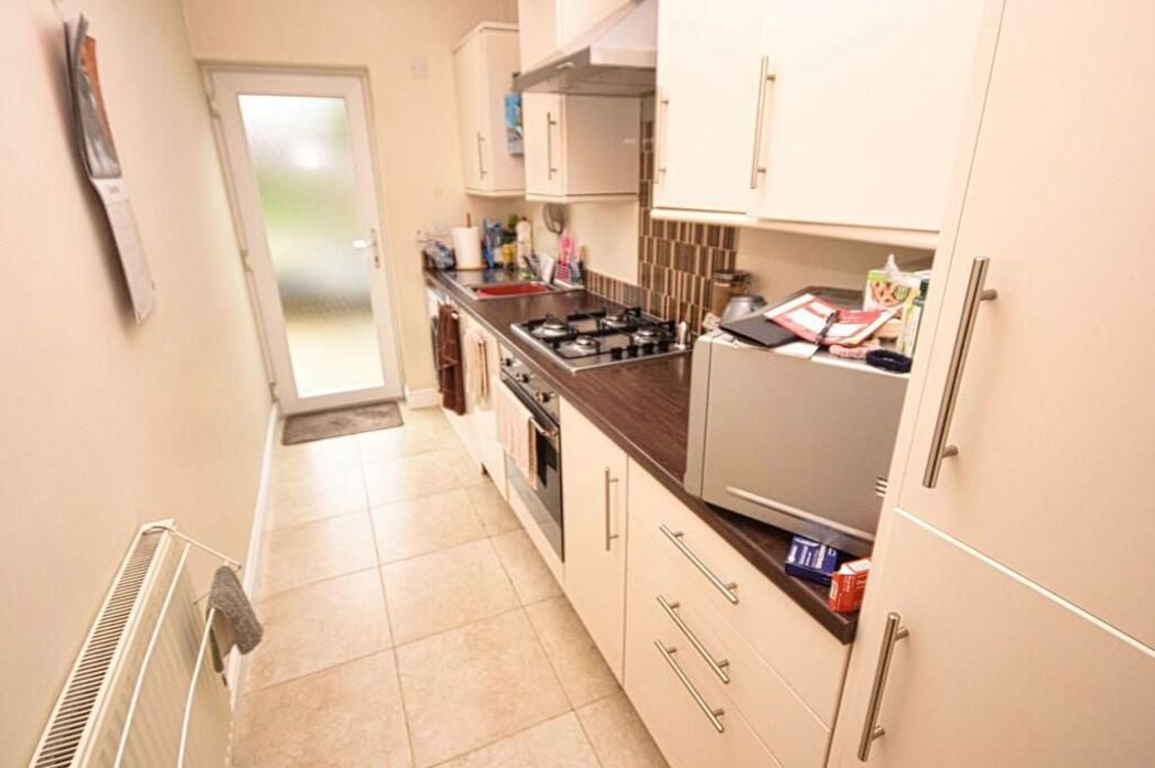 Property image 3 of 8
