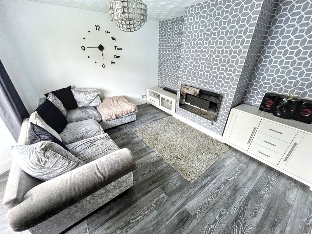 Property image 3 of 15