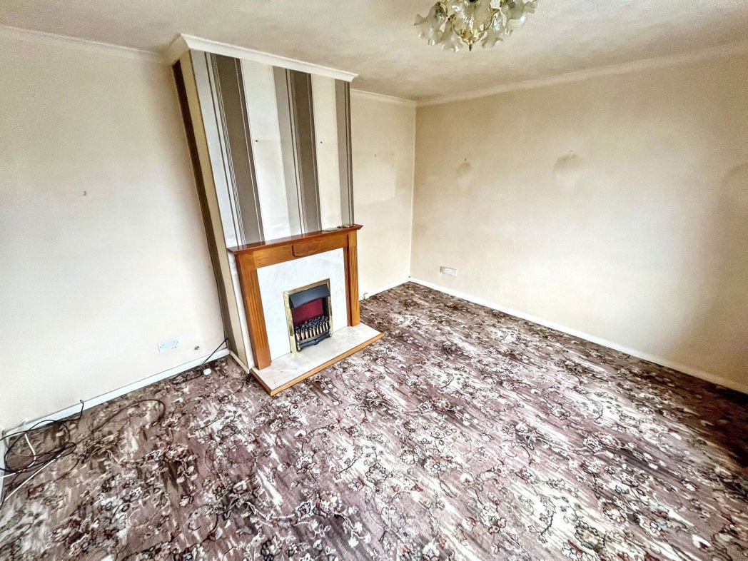 Property image 10 of 13