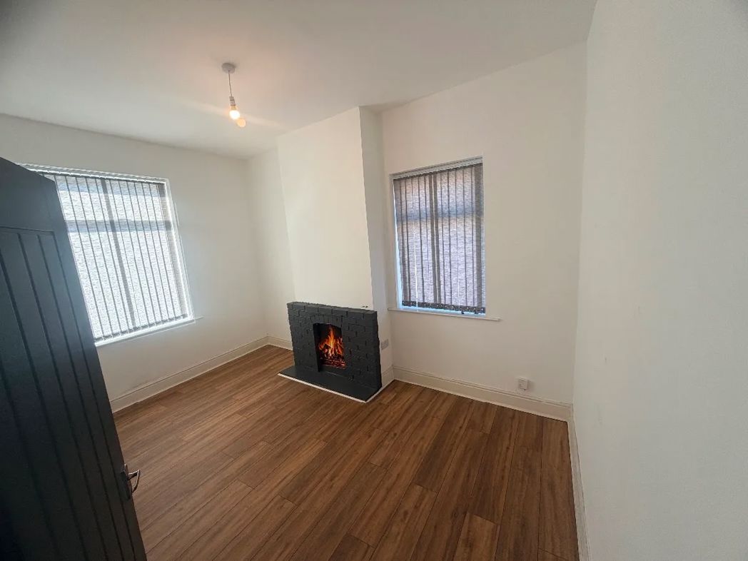 Property image 5 of 14