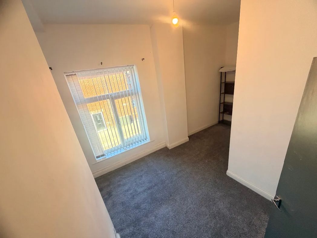Property image 7 of 14