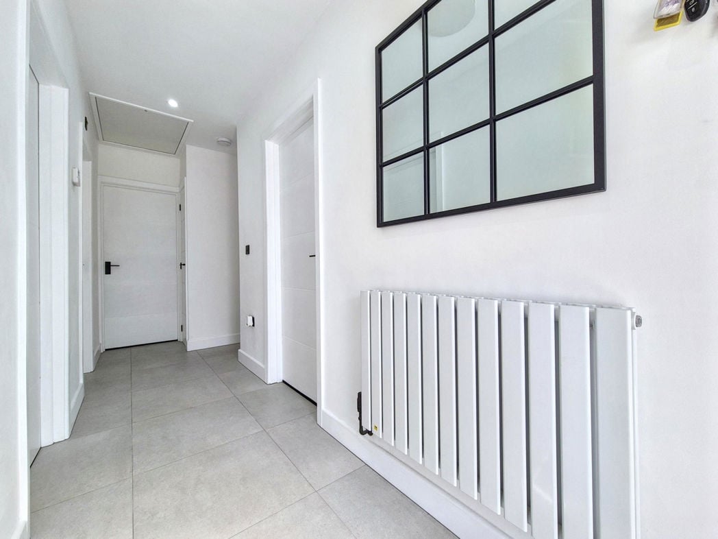 Property image 5 of 27