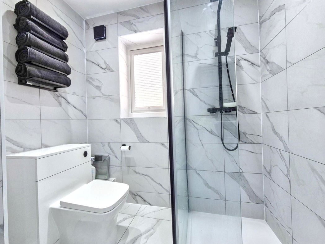 Property image 21 of 27