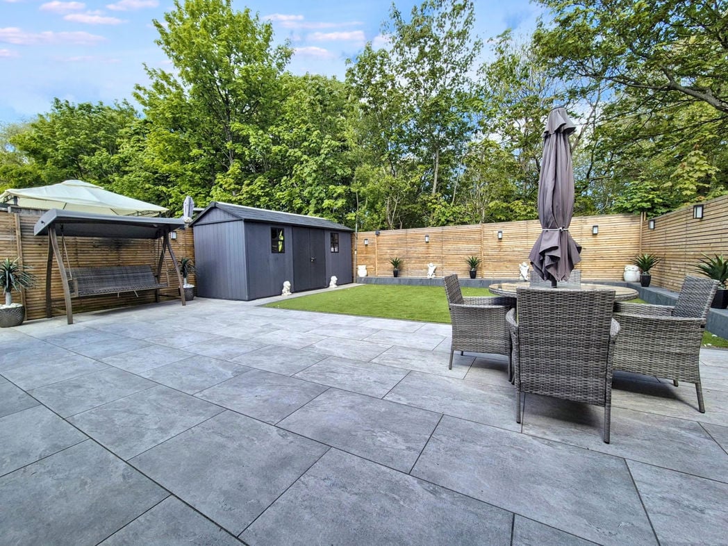 Property image 3 of 27