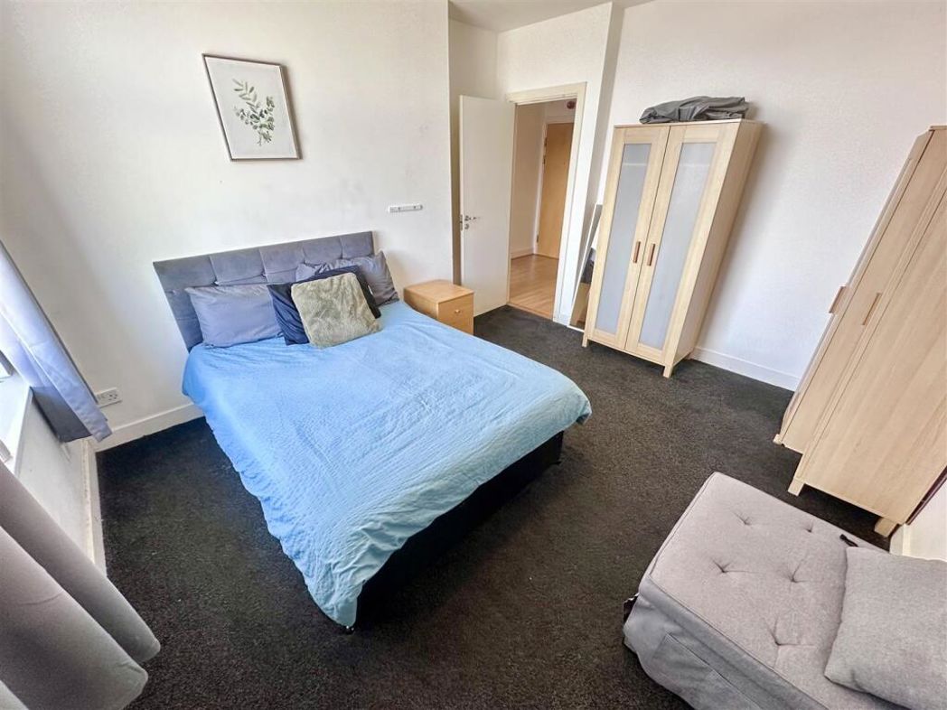 Property image 6 of 10