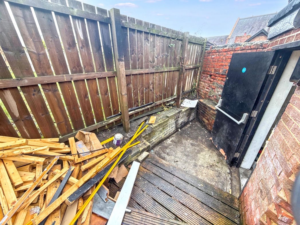 Property image 10 of 14