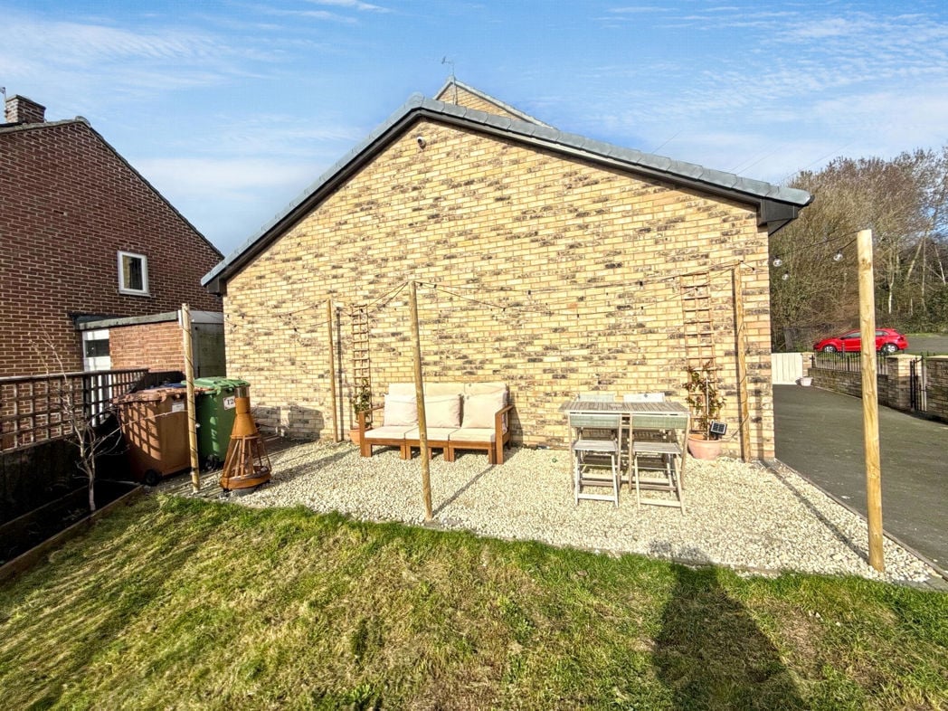 Property image 23 of 25
