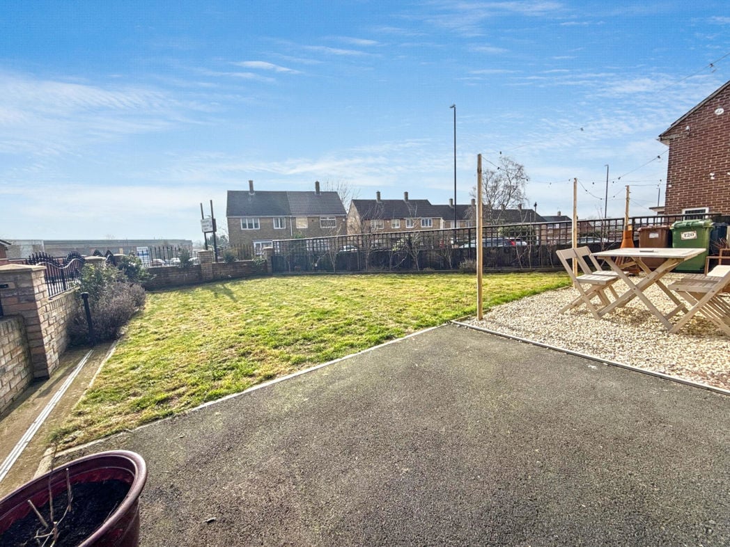 Property image 21 of 25