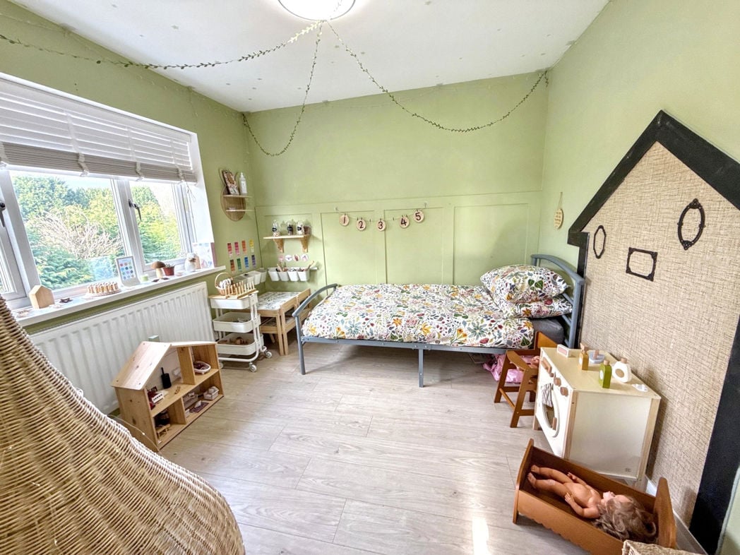 Property image 16 of 25