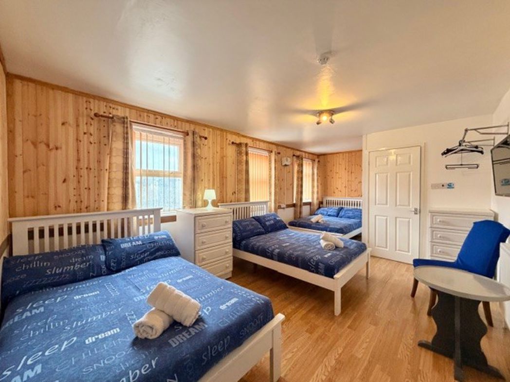 Property image 7 of 18