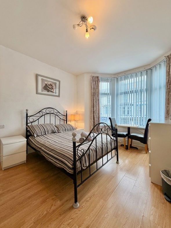 Property image 15 of 18