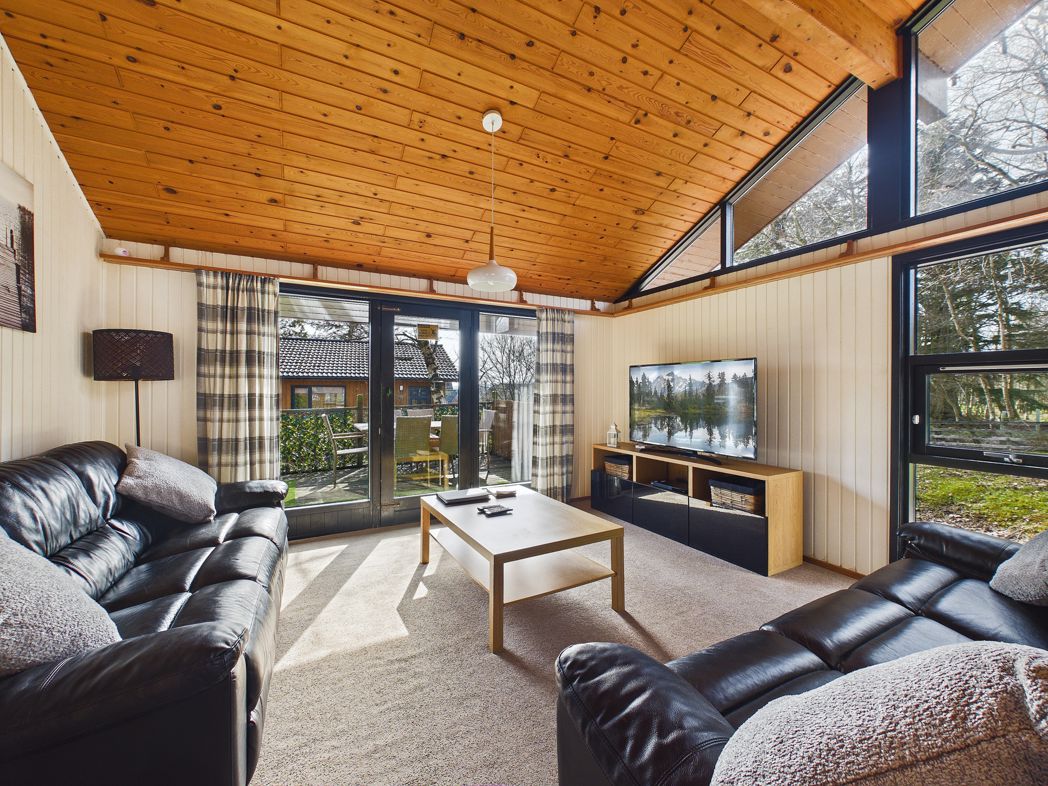 Property image 3 of 15
