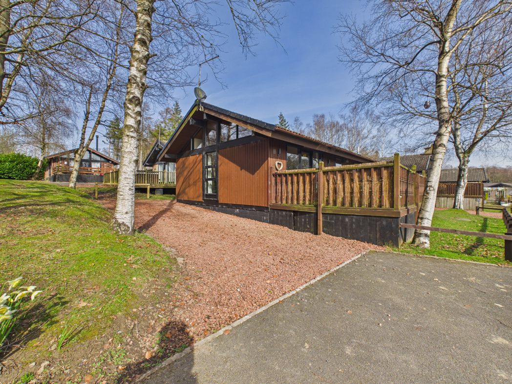Property image 12 of 15