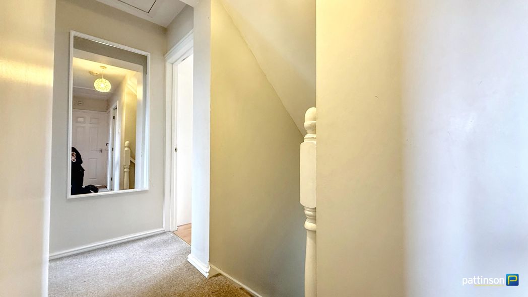 Property image 15 of 29