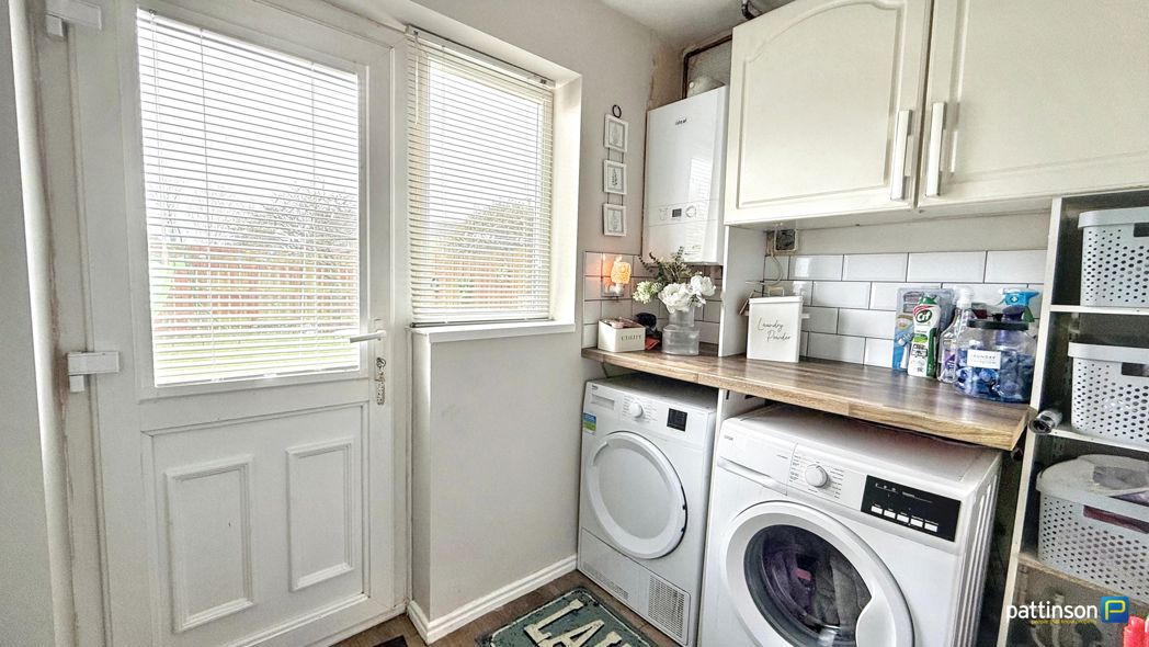 Property image 14 of 29