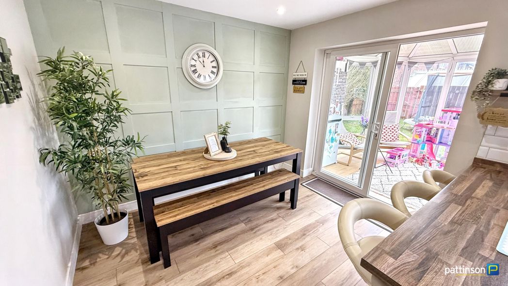 Property image 11 of 29