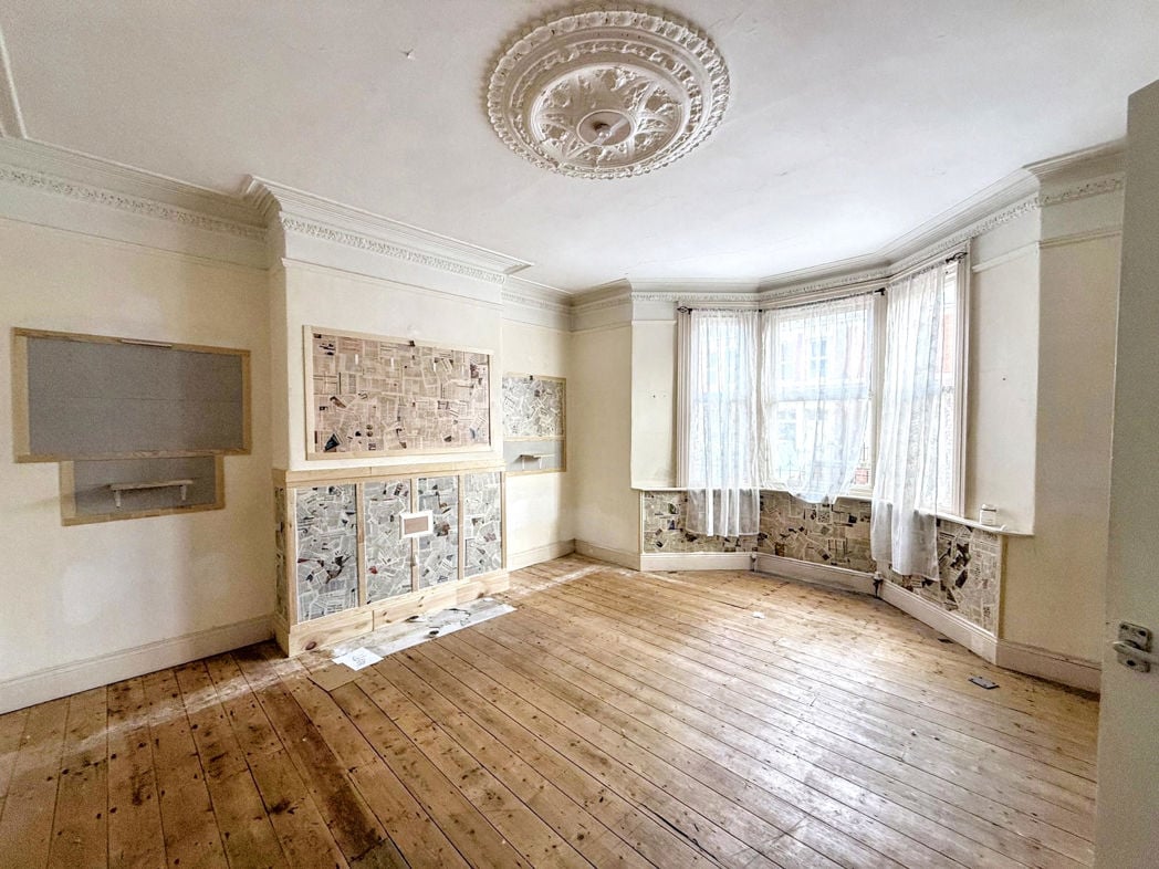 Property image 4 of 6