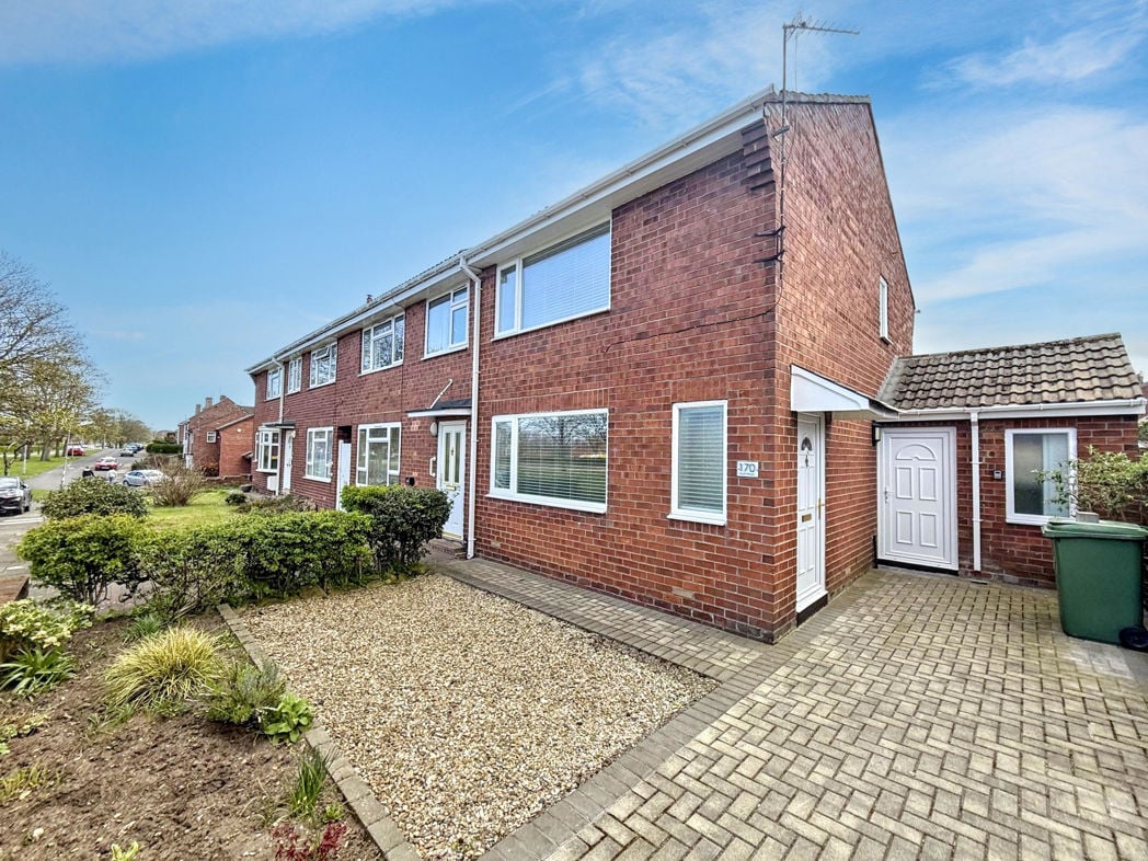 Property image 1 of 12
