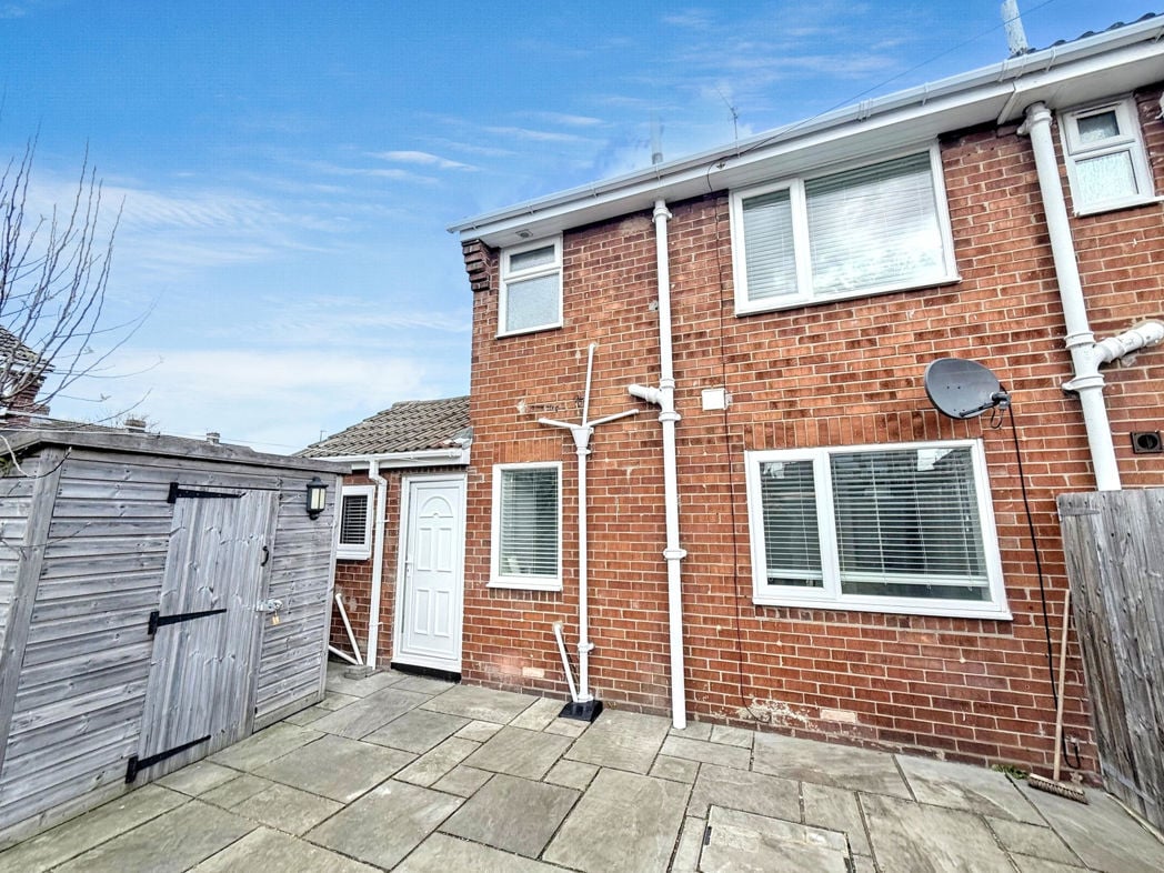 Property image 11 of 12