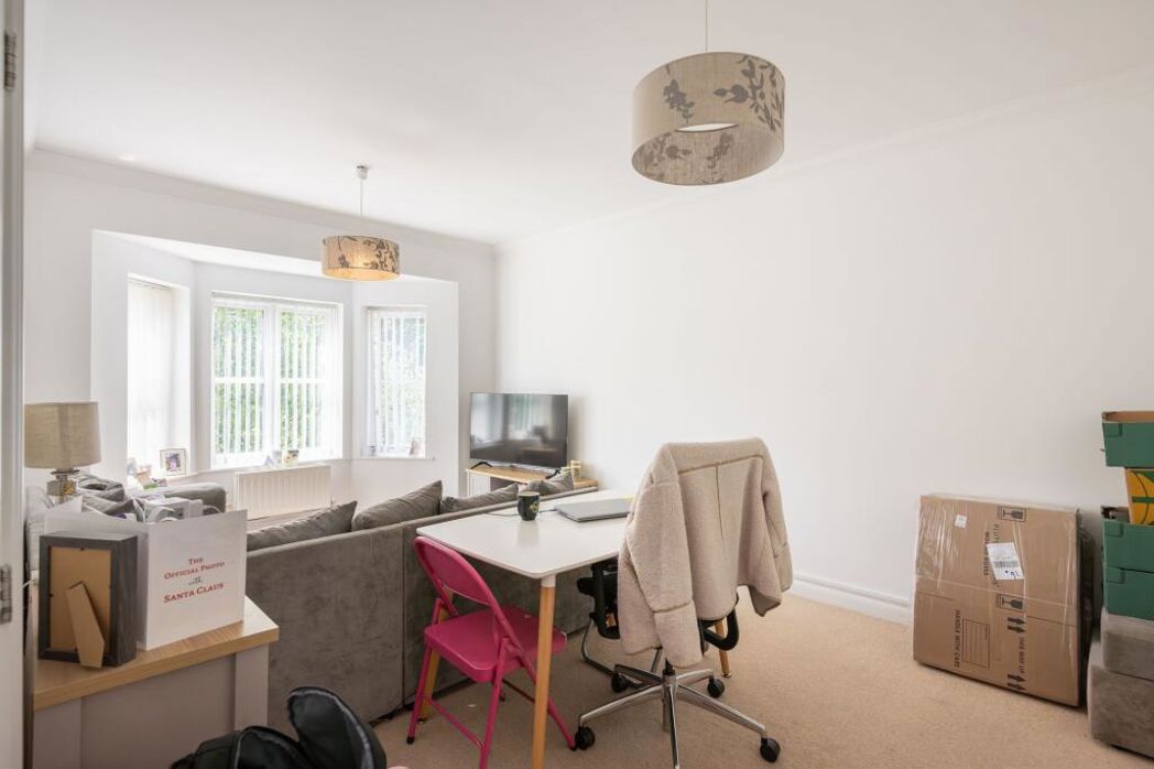Property image 13 of 16