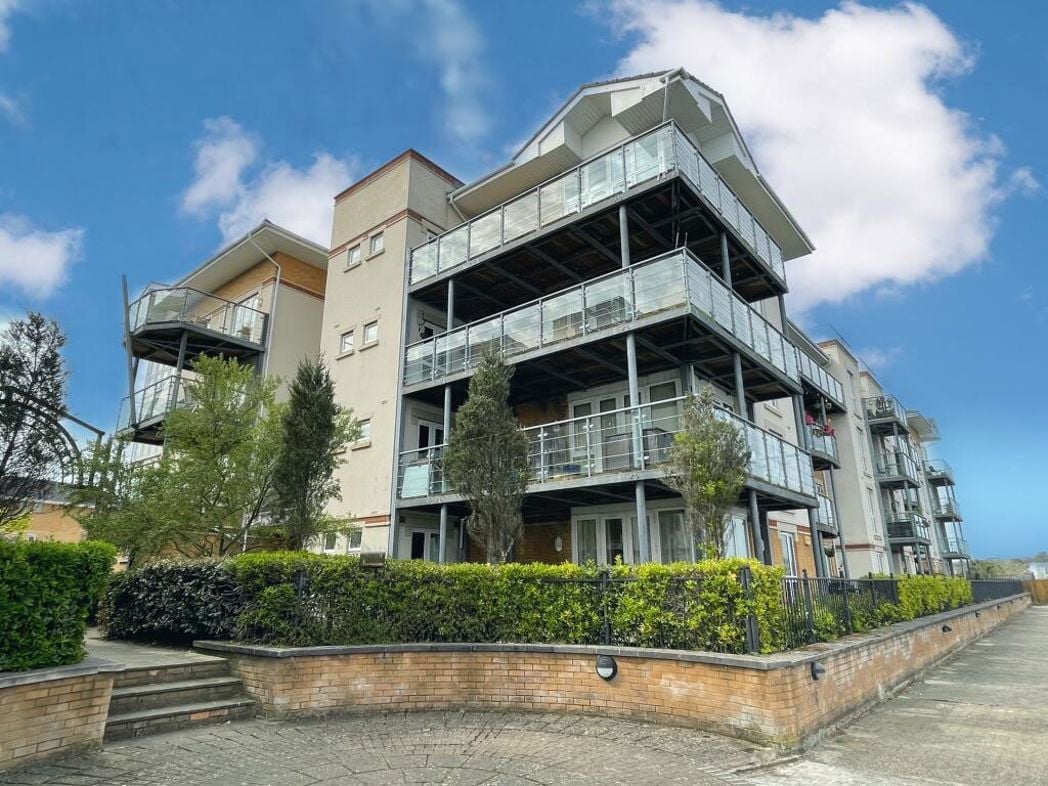 Property image 1 of 24
