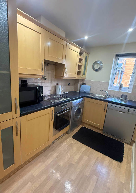 Property image 6 of 24