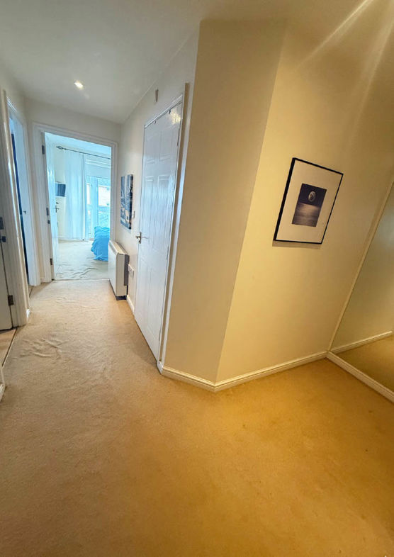 Property image 9 of 24
