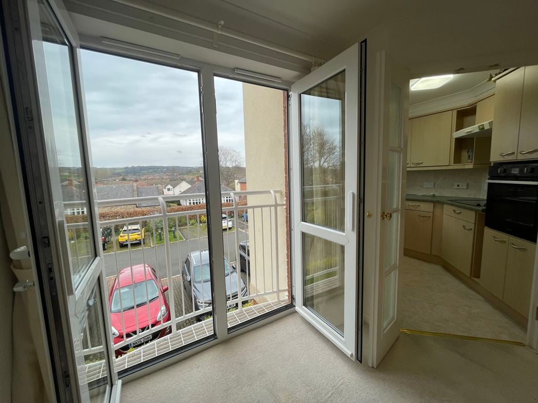 Property image 12 of 13