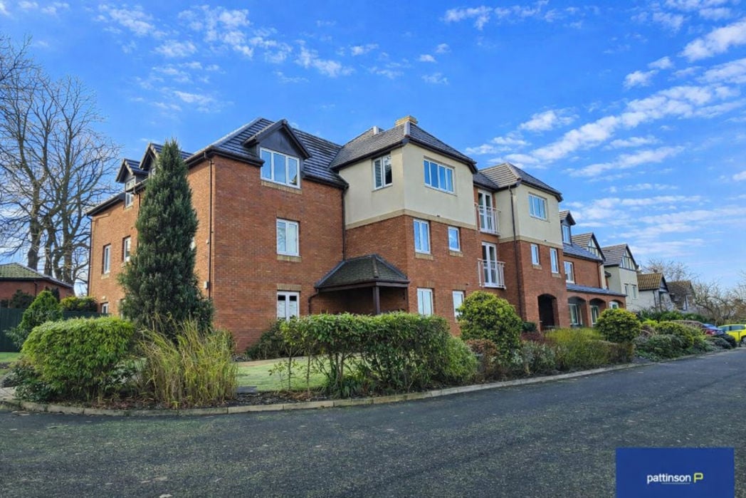 Property image 1 of 13
