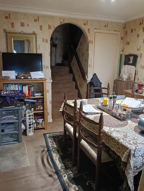 Property image 7 of 12
