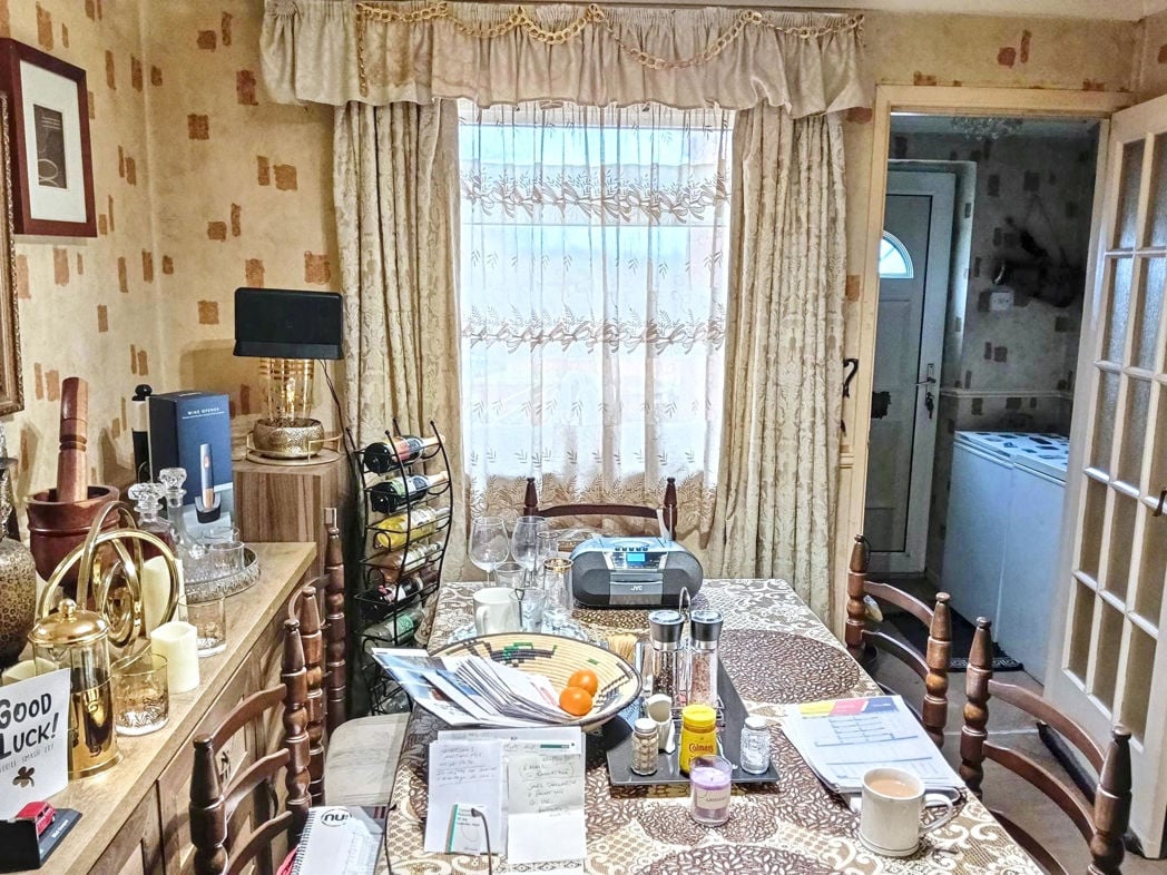 Property image 3 of 12