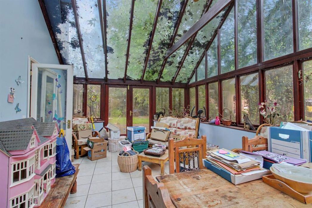 Property image 4 of 26