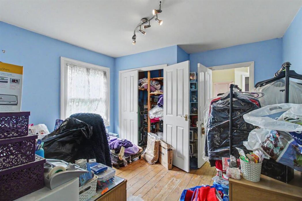 Property image 7 of 26