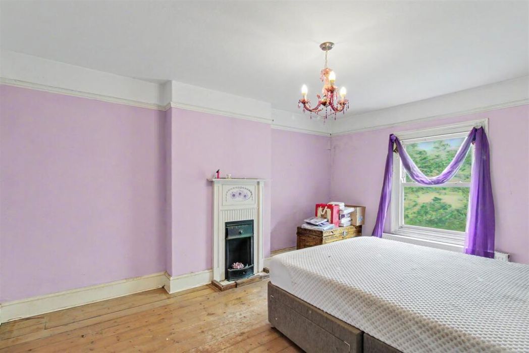 Property image 8 of 26