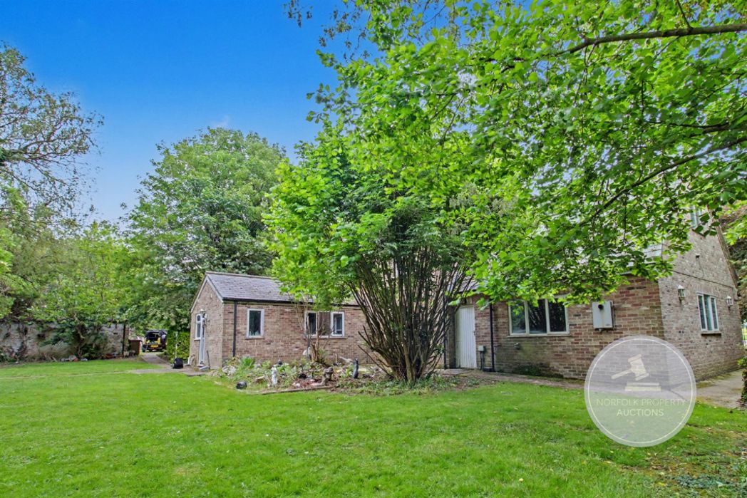 Property image 12 of 26