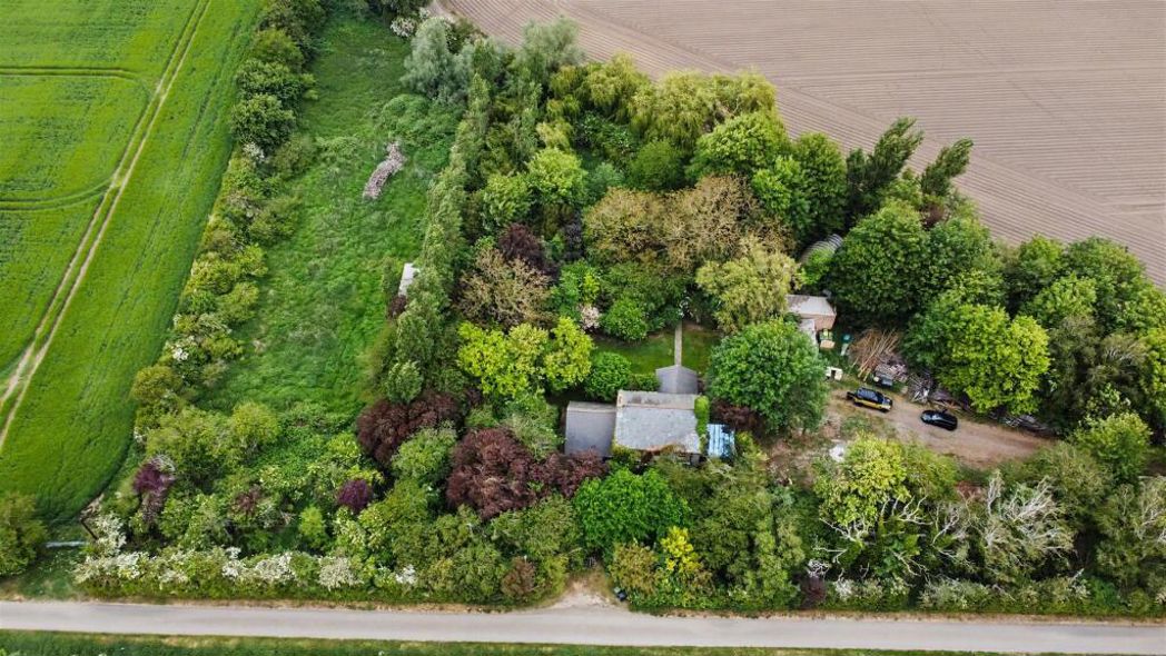 Property image 17 of 26