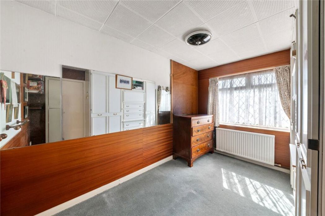 Property image 3 of 19